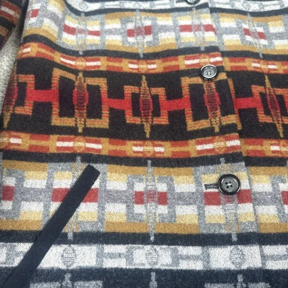 Pendleton Women's Aztec Southwestern Design 100% Wool Jacket‎ Size Large - Picture 3 of 13